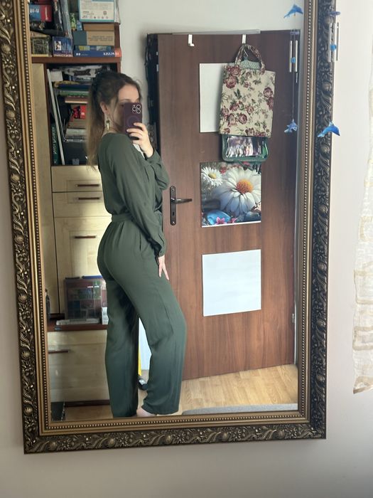 Kombinezon khaki z Indii S z paskiem