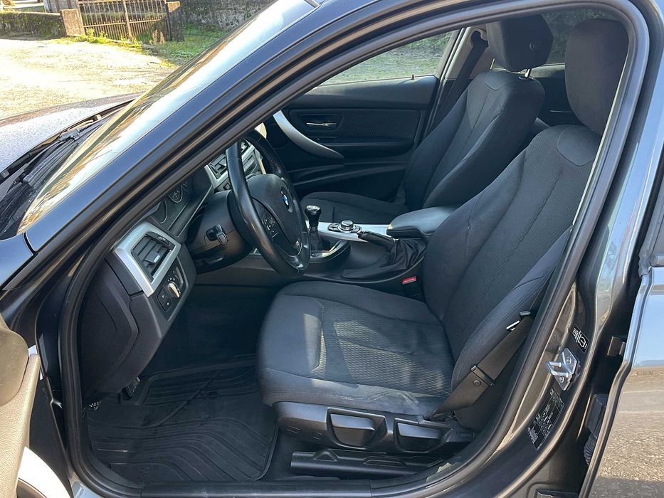 BMW 318d Touring 2014