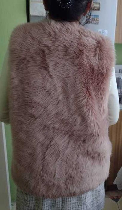 (38/M) ZARA/ Futrzana kamizelka, bezrękawnik futerko