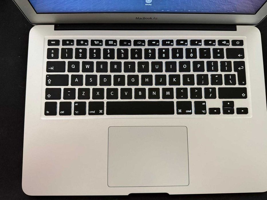 MacBook Air 13” i5 / 8GB / 128GB SSD – Bardzo dobry stan  + dobra BATERIA