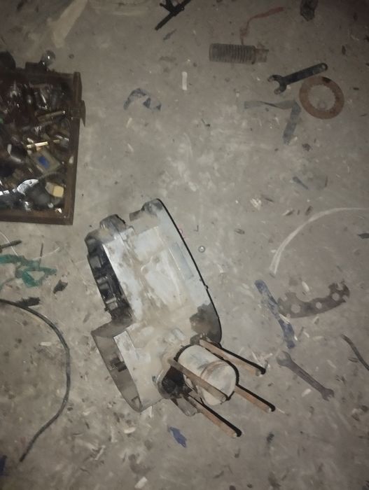 Продам Минск 125 по запчастям