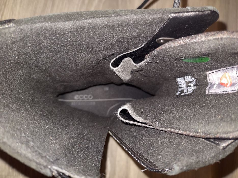 Ботінки жіночі ecco 39