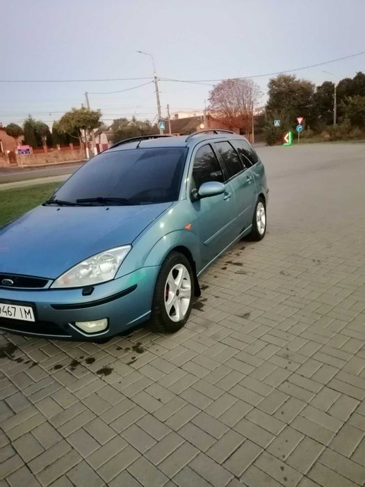Автомобіль Ford focus