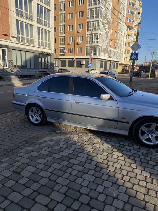 Продам БМВ Е39