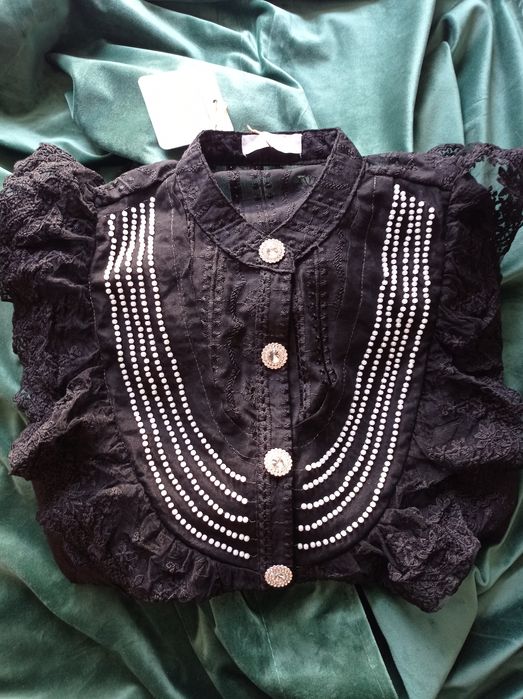 Czarna koszula koronkowa z koralikami nowa retro M/L