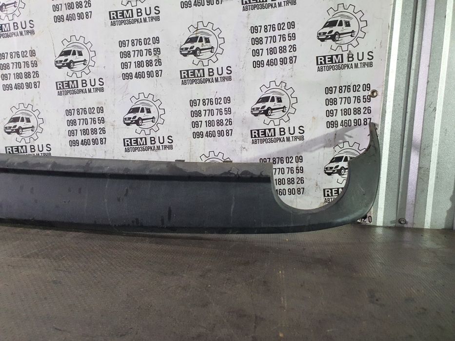 Спойлер нижня частина amg бампера w212 e212 e-class губа бампера зад