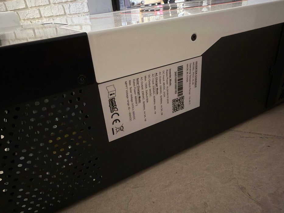 Комплект Світло 24/7 Гібридний інвертор SKE PH21-10.2K 10.2KW + LiFePO4 батарея Braun Power 16 кВт·год 314Ah