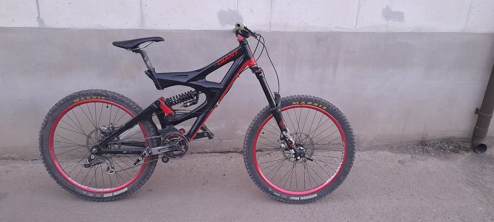 Giant двухподвес, возможен обмен