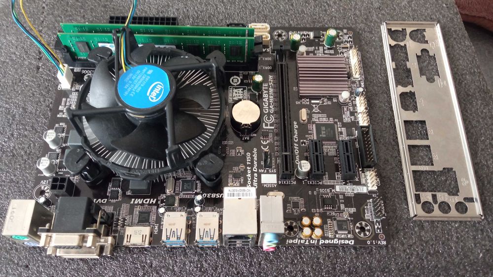 Материнская плата H81-I7/ 8 потоков 4770-16GB-DDR3/1600Mhz, s1150