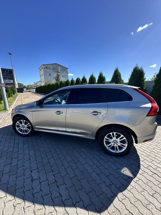 Volvo XC60 2.0 бензин 2014 рік