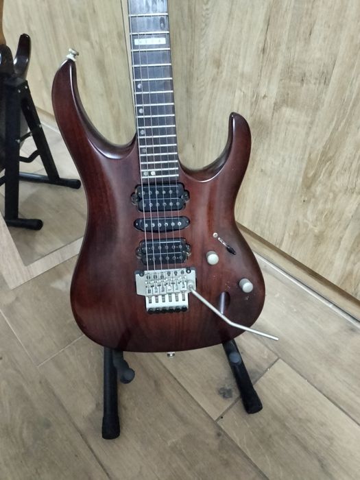 Gitara elektryczna cort viva