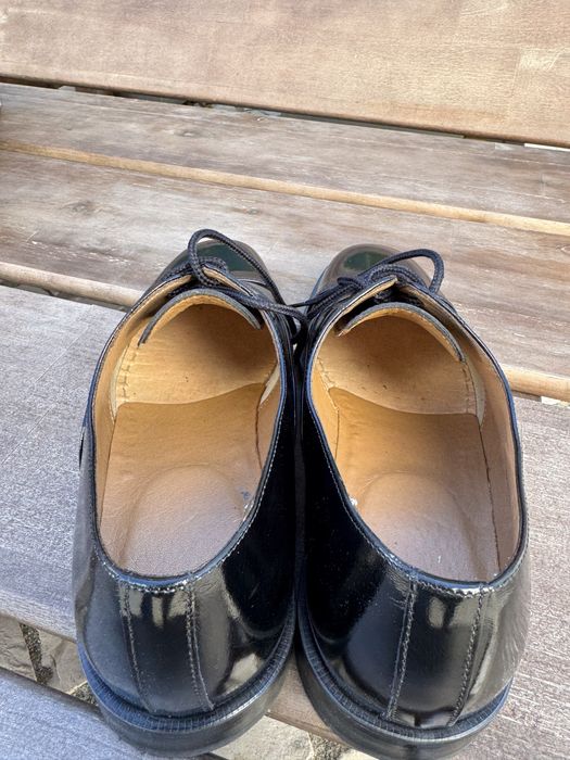 Sapatos preto com brilho