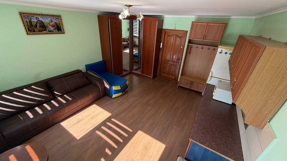 Продаж 1-ї кімнати в гуртожитку, вул. Орлина 8а