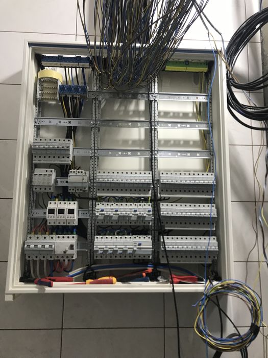 Електромонтаж, електрик, відеонагляд, сигналізація, заземлення,