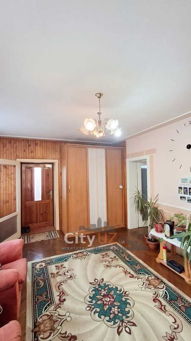 Продається будинок у Сюрте