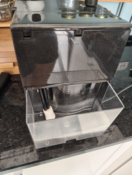 Briel ES35 coffee machine