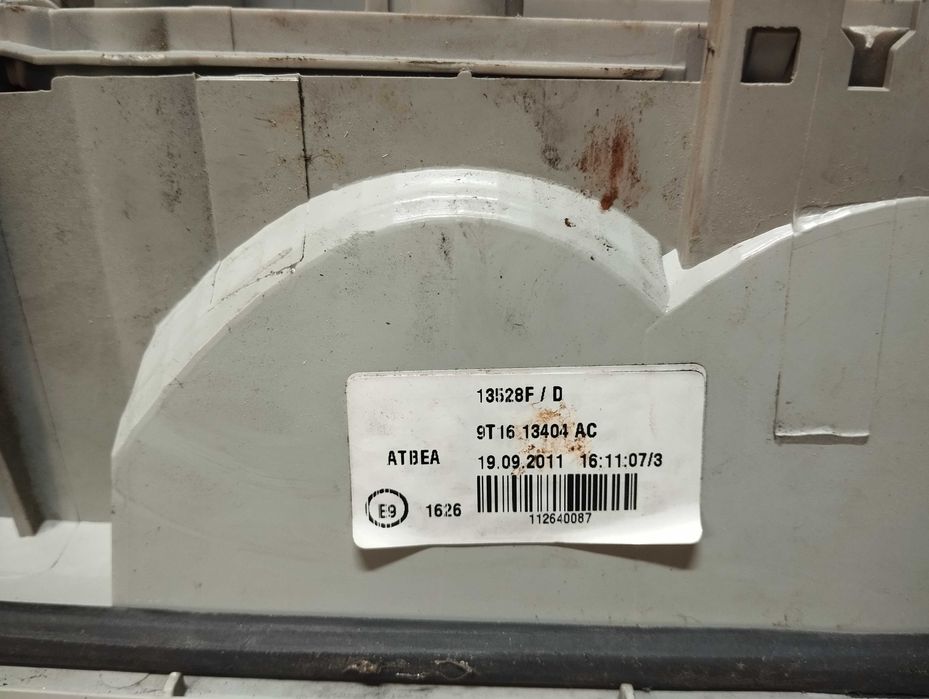 Farolim Ford Transit Connect 2009-2012 9T1613404AC - Direito / Esquerdo