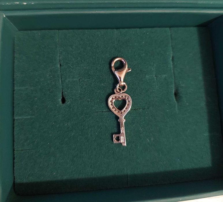 Srebrna 925 zawieszka do bransoletki - charm / charms - klucz