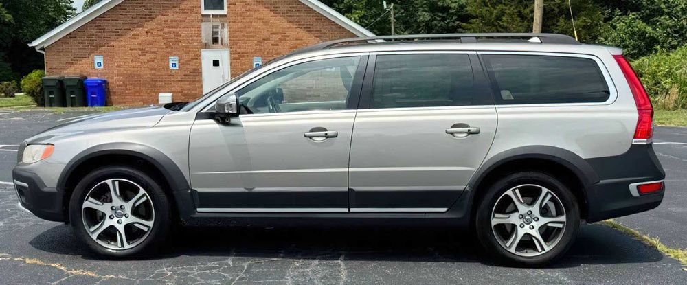 Volvo XC70 T6      2015