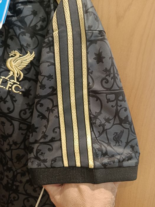 Camisola Liverpool lifestyle