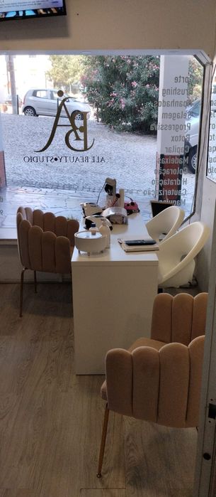 Venda de equipamentos de Salão de cabeleireiro