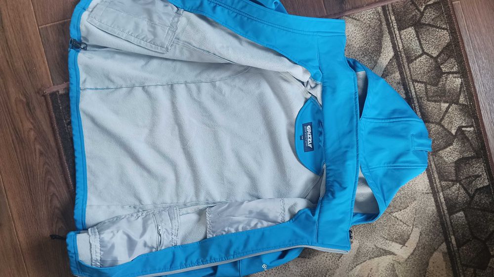 Куртка туристична/штормова