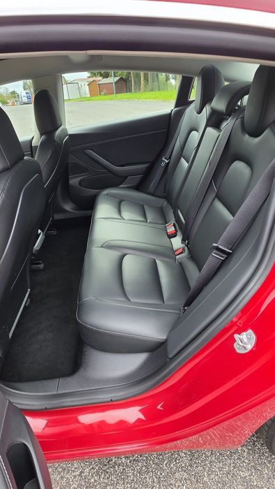 Tesla Model 3 Standard  Range Plus RWD