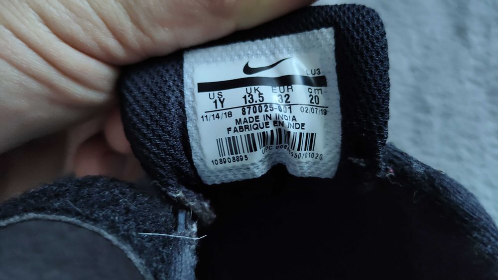 Кросівки Nike Court Borough Low
розмір 32-33, устілки - 20.5см