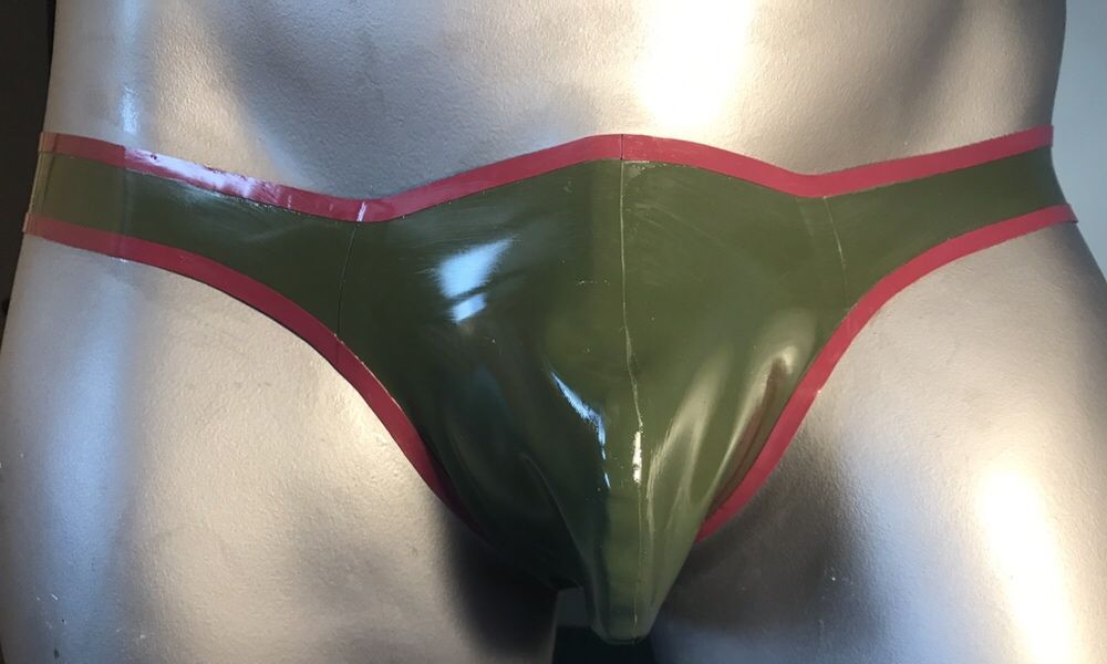 Stringi męski Latex Lateks