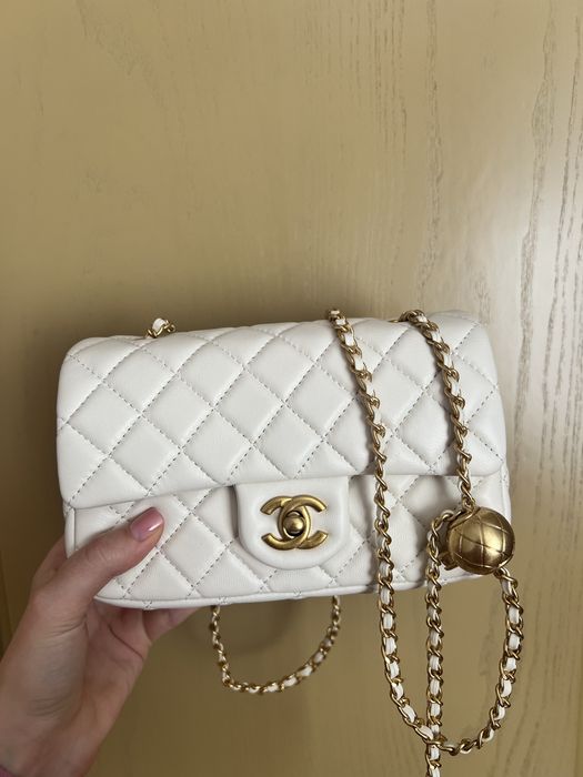 Сумка chanel біла
