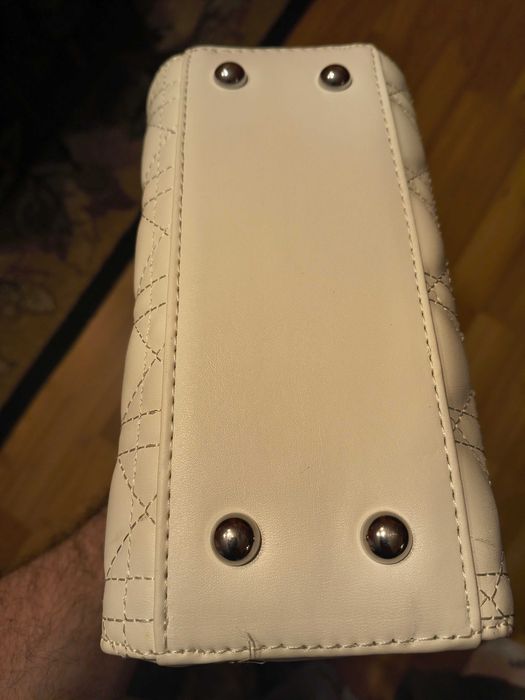 Torebka Dior biała i Saddle gratis.