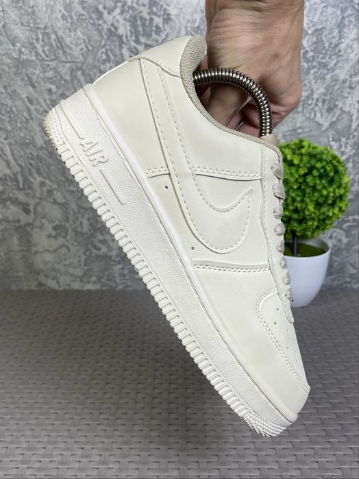 Nike Air Force 1 кроссовки 41 размер женские кожаные спортивные