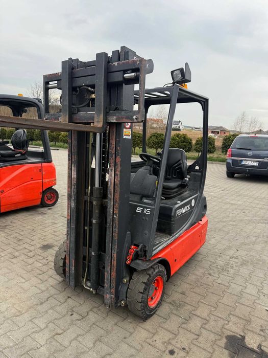wózek widłowy elektryczny LINDE E16C-02 Triplex 4.60m 1600kg przesuw 2006' przebieg 4500mtg