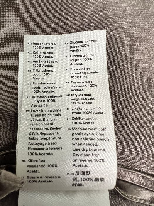 Arket гарна спідниця, 38 розмір.
