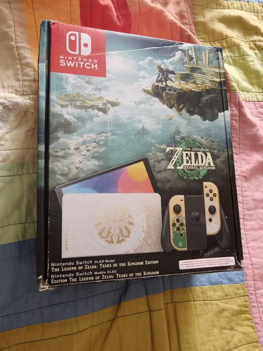 Nintendo switch OLED Zelda Tears of Kingdom  limited edition
