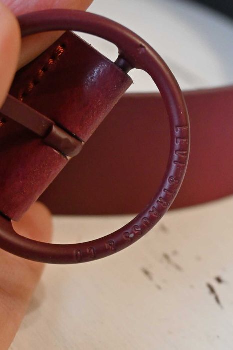 Levi's pasek fioletowy 80cm skóra naturalna