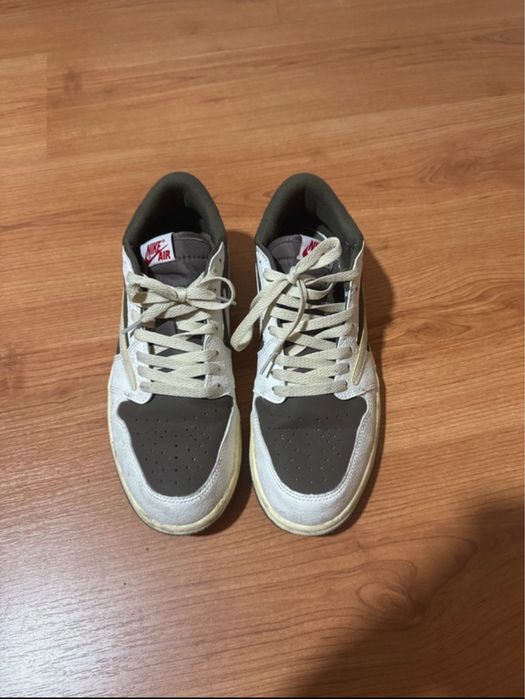 Nike Air Jordan 1 Low Travis Scott reverse mocha