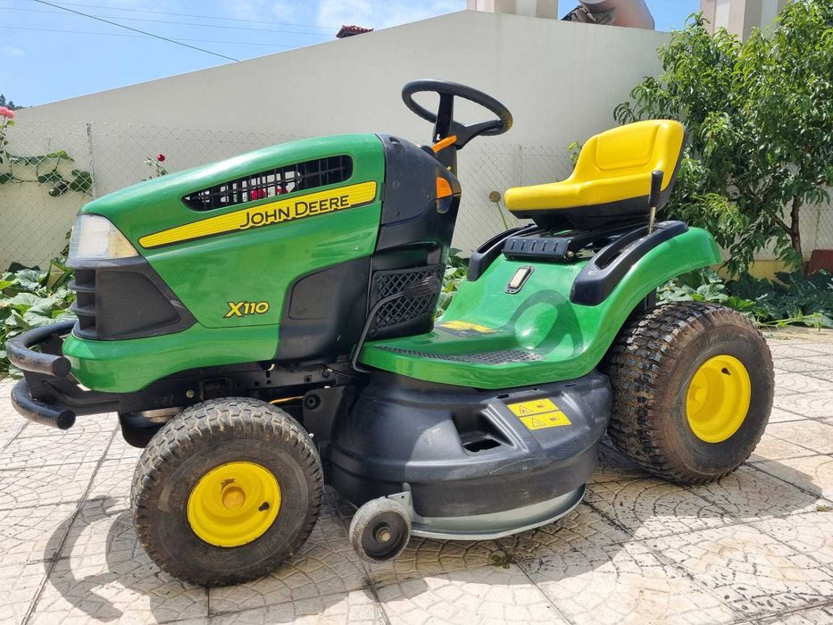 Corta relva john deere X110 x135 x125