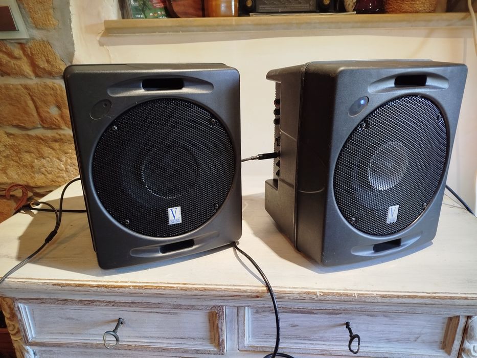 Aktywne kolumny estradowe Contact.