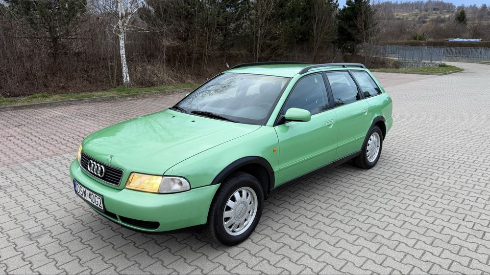 Audi A4 B5 1.6 benzyna