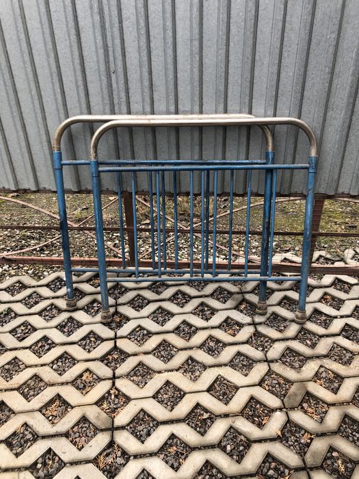 Сітка для просіювання піску.