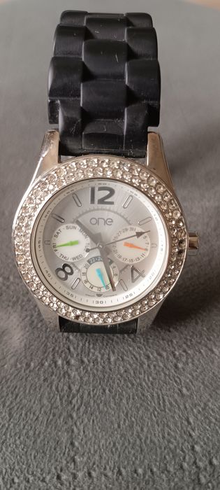 Relógio ONE como novo