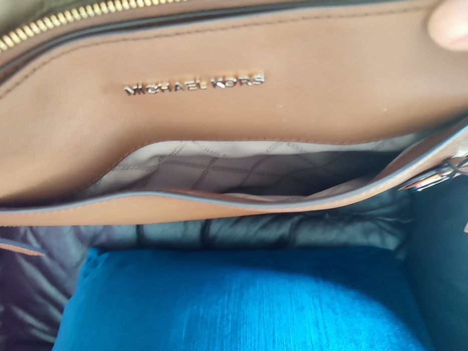 Mala Michael Kors camel