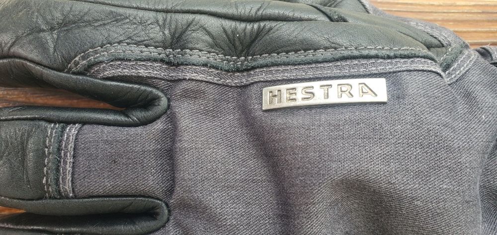 Продам рукавиці Hestra