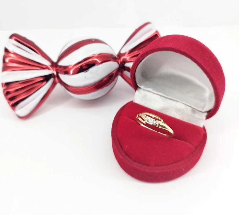 Złoty Pierścionek p. 585 w. 1,33G