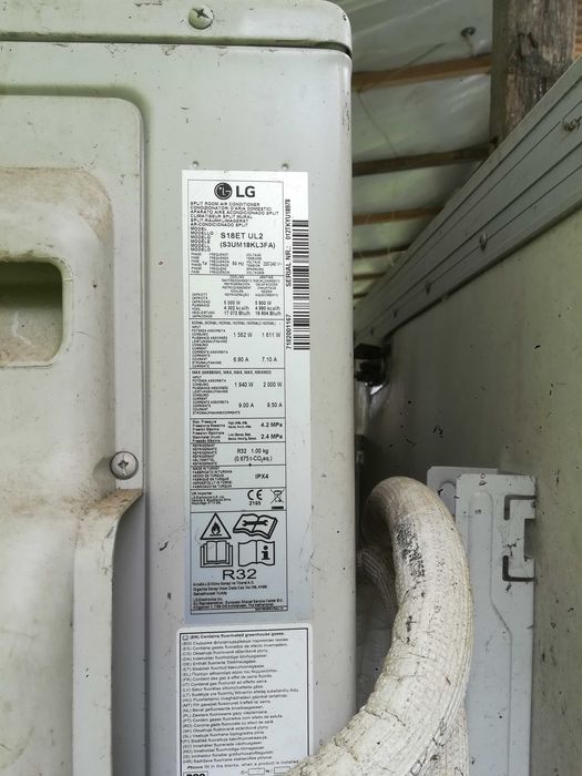 Ar Condicionado LG 18000BTUs - COMO NOVO