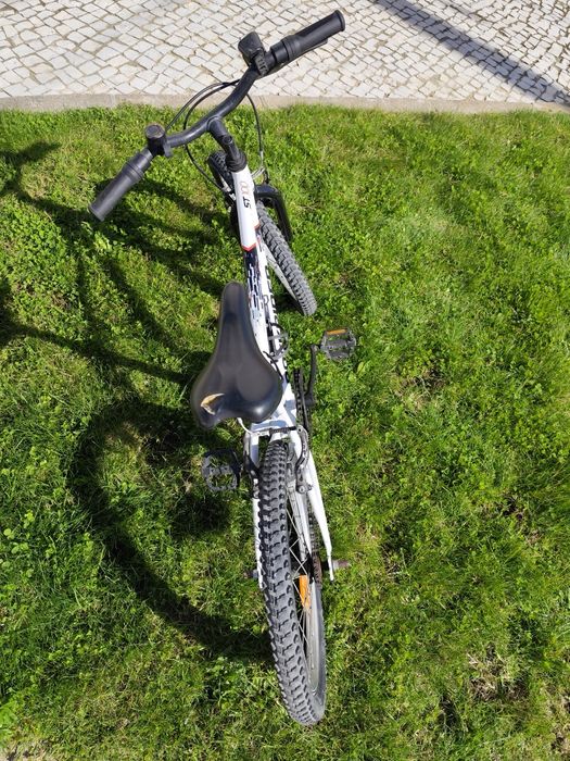 Bicicleta Criança Rockrider ST100 (Roda 20)