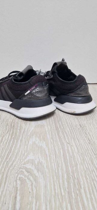 Кросівки Adidas U-Path X