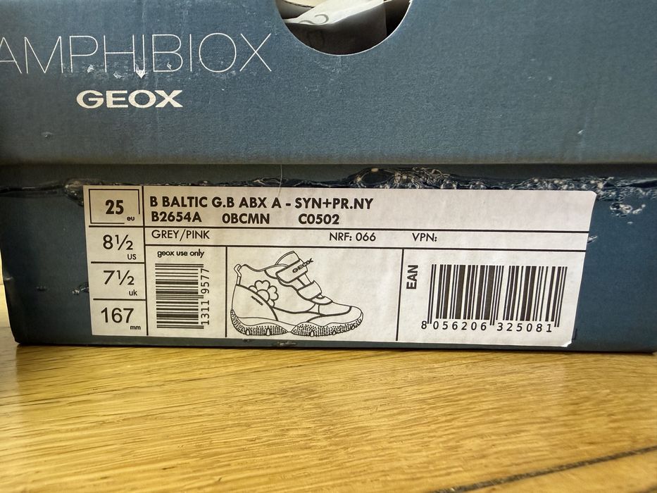 Дитячі черевики Geox