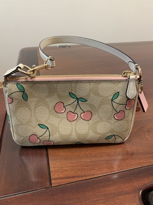 Coach nolita 19 cherry print mini torebka walentynki
